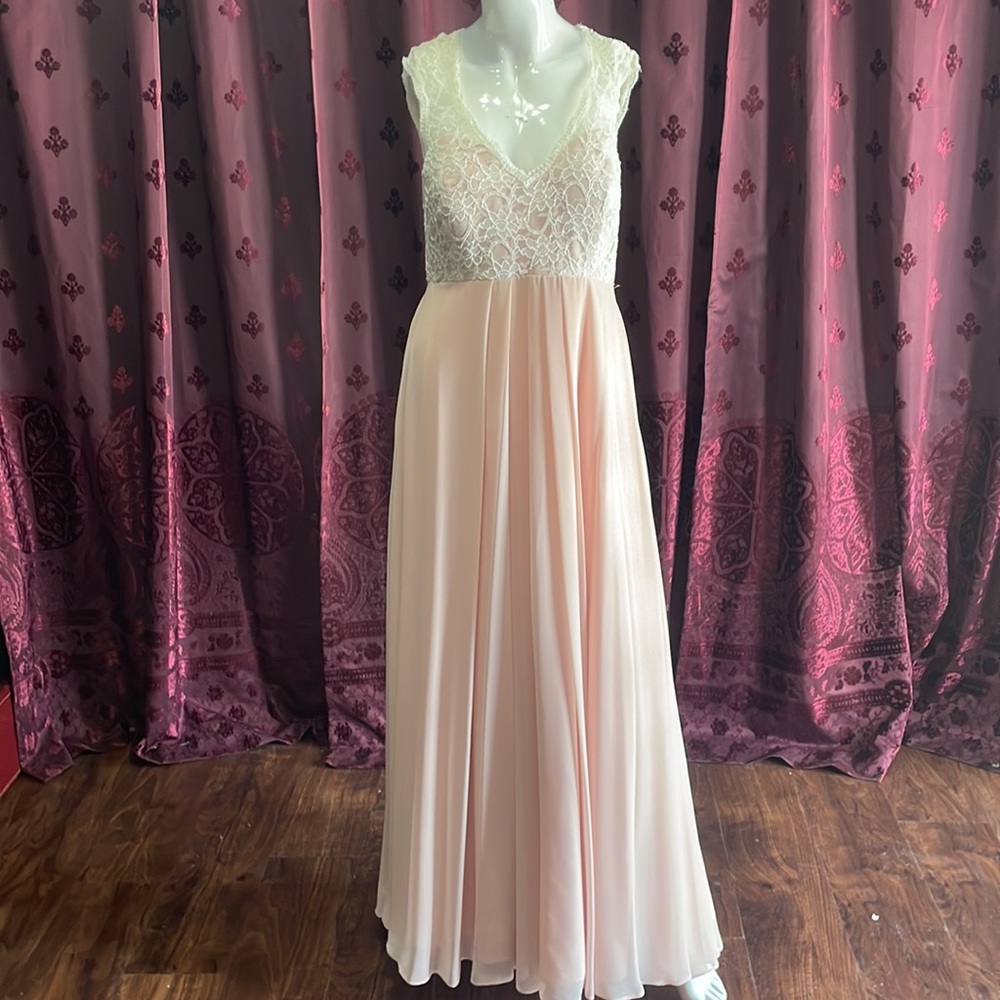 Mori Lee Pink Tulle White Lace Button Back Romantic Full Length Gown Size 16